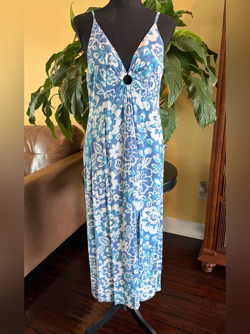 O'Neill Myah Midi Dress blue & white floral print - Large